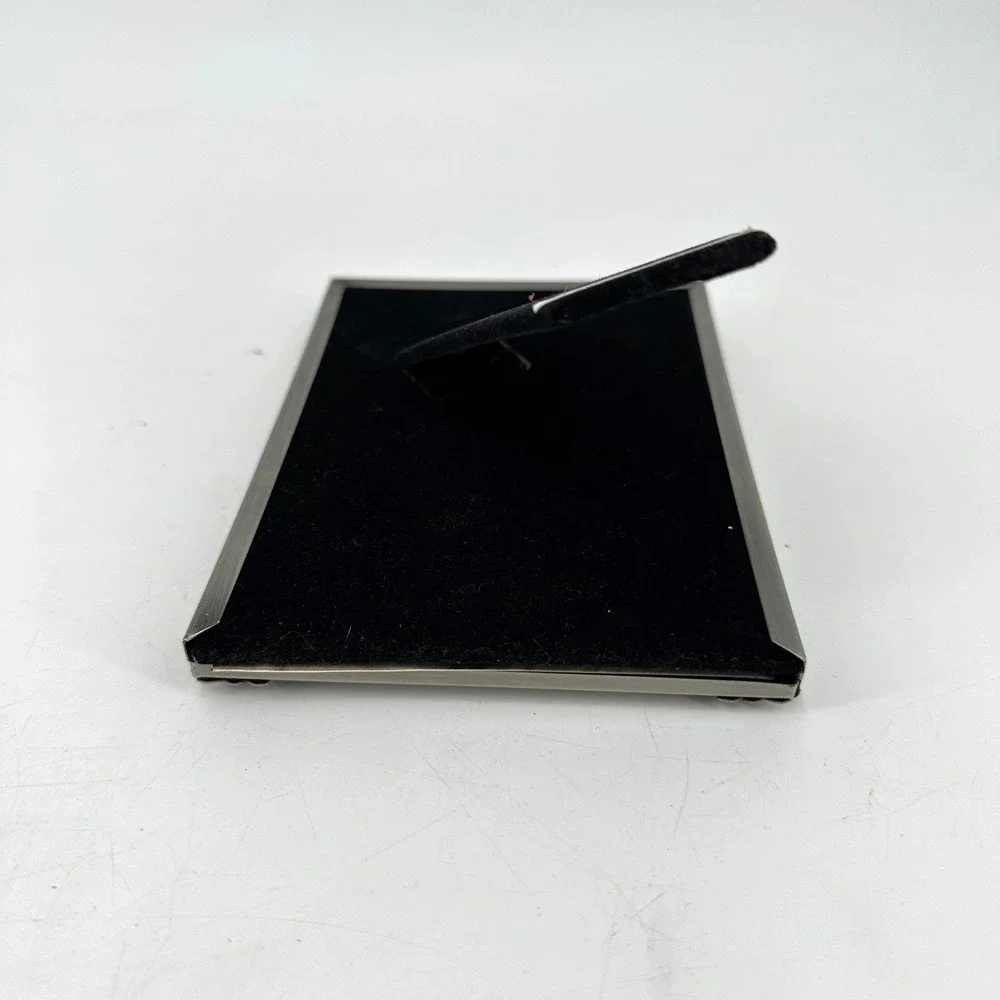 Vintage HB Group Silver Tone 3.5x5 Tabletop Picture Frame - Ribbed‎ Design